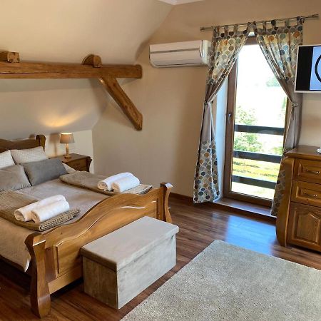 Kamien I Sowa Aparthotel Lipinki Luzyckie ภายนอก รูปภาพ