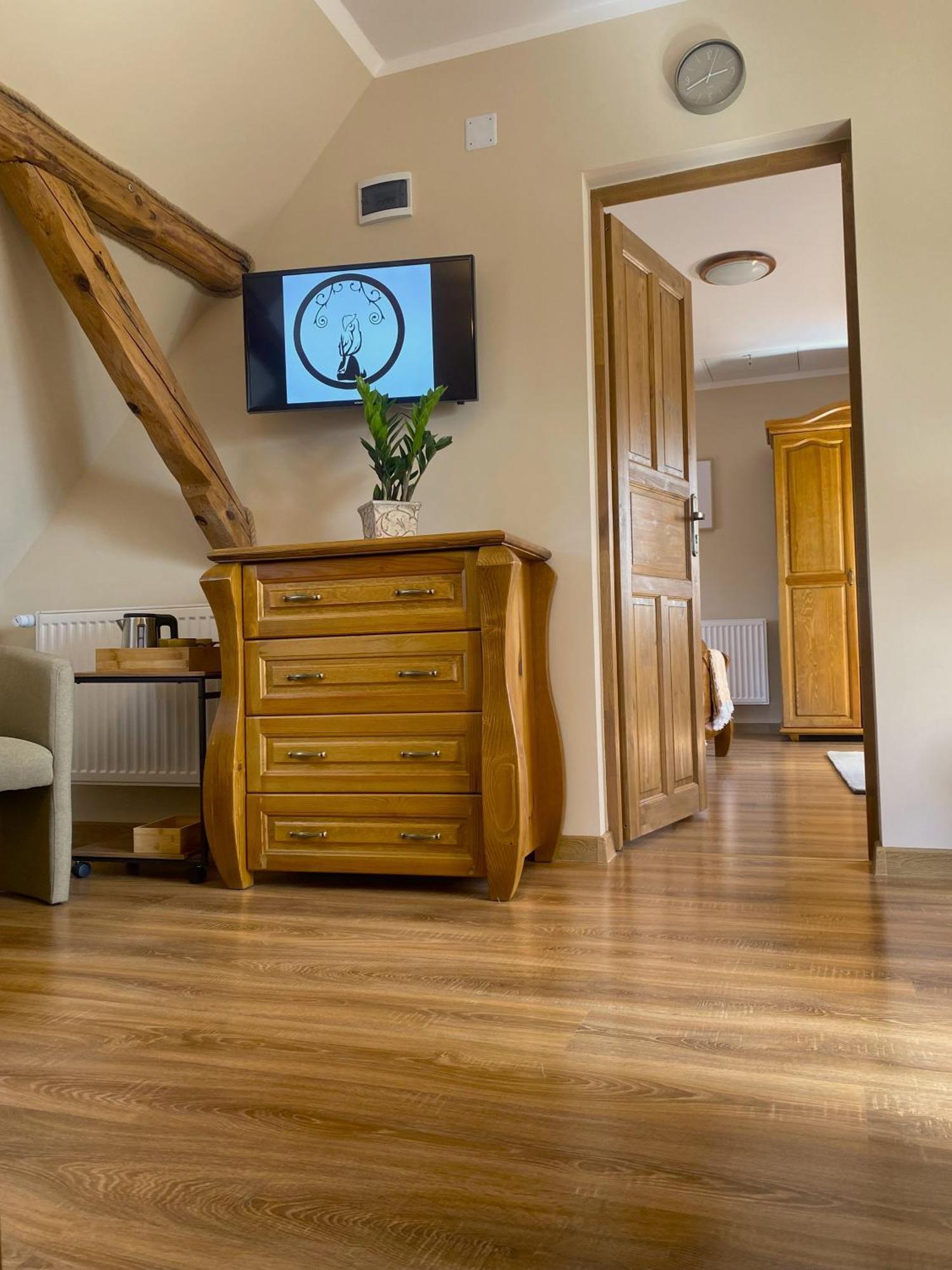 Kamien I Sowa Aparthotel Lipinki Luzyckie ภายนอก รูปภาพ